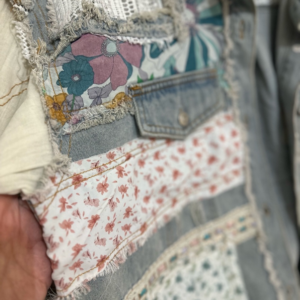 POL patchwork Lace blue Jean jacket. NWT - Picture 13 of 15